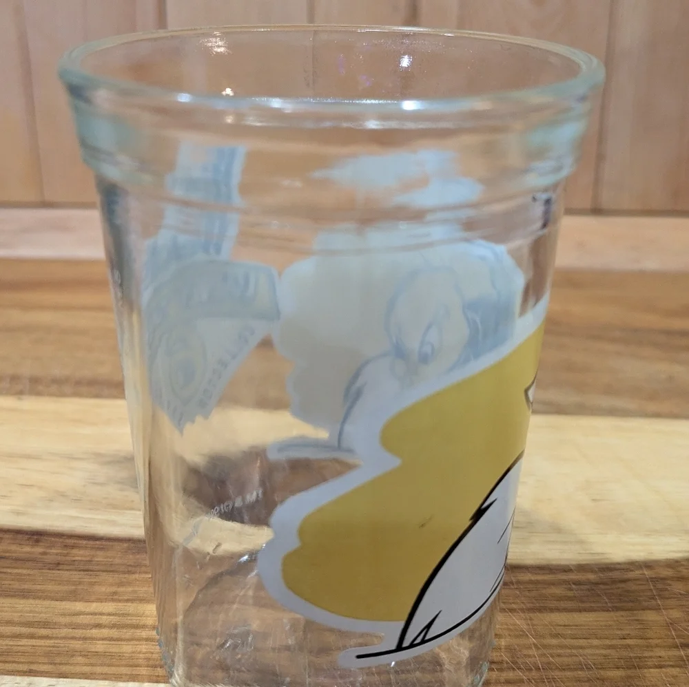 Looney Tunes Sylvester and Tweety Glass Welch's Collector Series 6